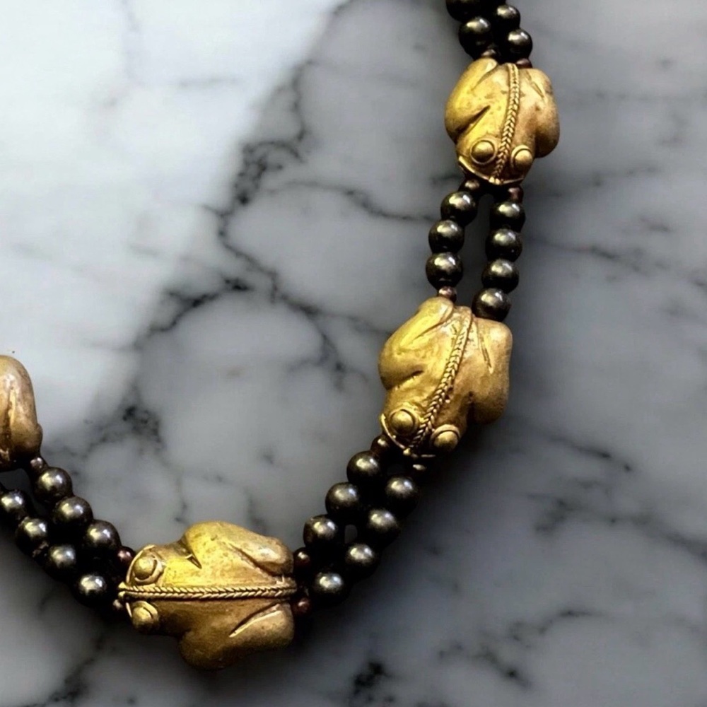 Vintage Pre Colombian Frog Gold Tone Onyx Garnet Beaded Necklace - Picture 6 of 16